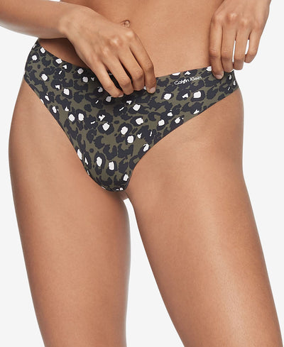 Calvin Klein Wo Invisibles Thong Underwear D3428 Sunday Leopard_fatigues