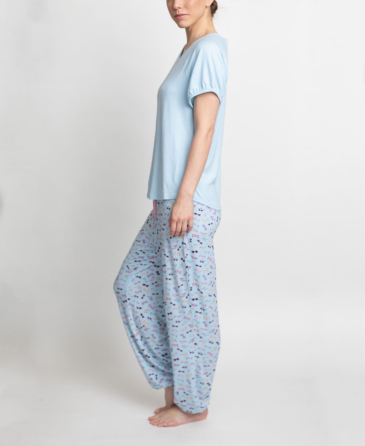 Muk Luks T-shirt & Printed Pants Pajama Set Blue And Sunglasses