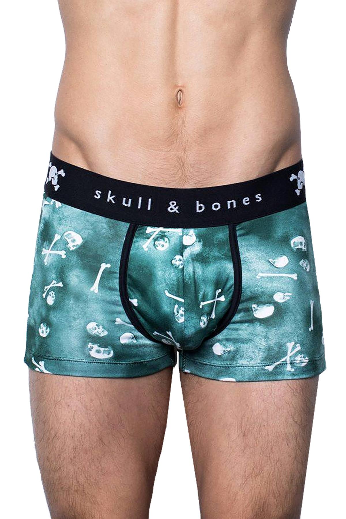 Skull & Bones Emerald Tossed-Skull Trunk