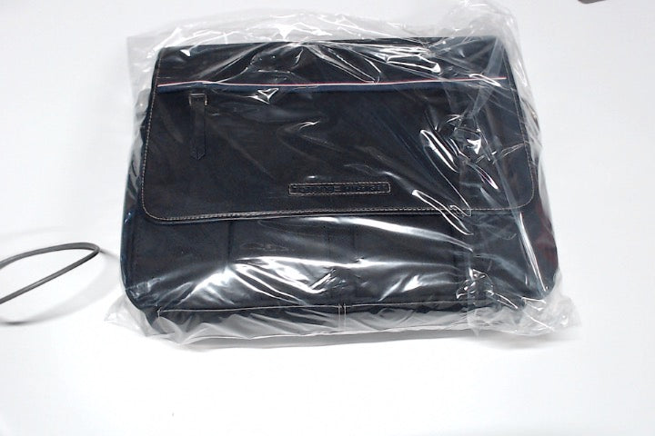 Tommy Hilfigher Black Messenger Bag